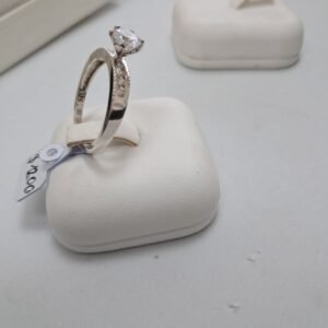 Anillo con elevación plata 925