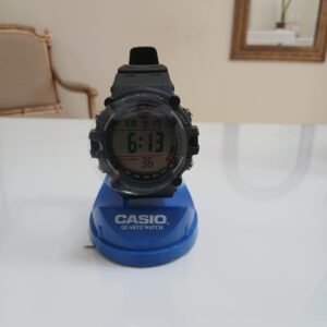 Reloj digital deportivo Casio AE-1500WH-1AVDF para hombre en resina color negro con pantalla grande de alta visibilidad.